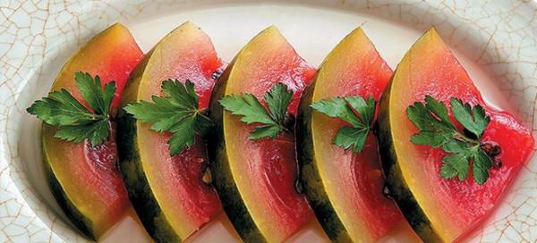 Как посолить арбузы в банках на зиму