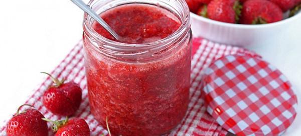 Протертая клубника с сахаром на зиму
