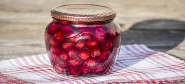 Рецепт вишни в собственном соку без сахара