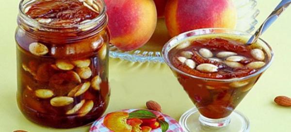 варенье из персиков с миндалем