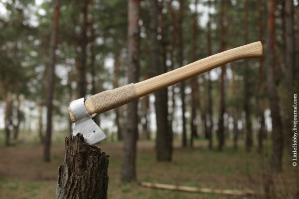 Чем пропитать рукоять топора из дерева