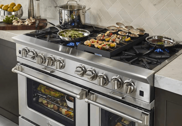 Что важно знать о подключении газовых плит в квартире и частном доме